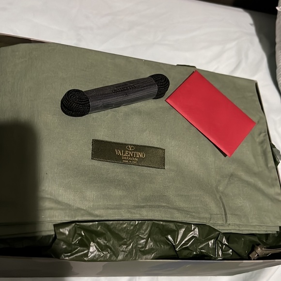 AUTHENTIC WOMEN SNEAKERS SIZE 39 1/2 - Picture 9 of 9